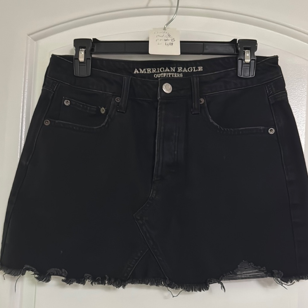 🖤🐝EUC AMERICAN EAGLE OUTFITTERS DENIM MINI SKIRT🖤🐝